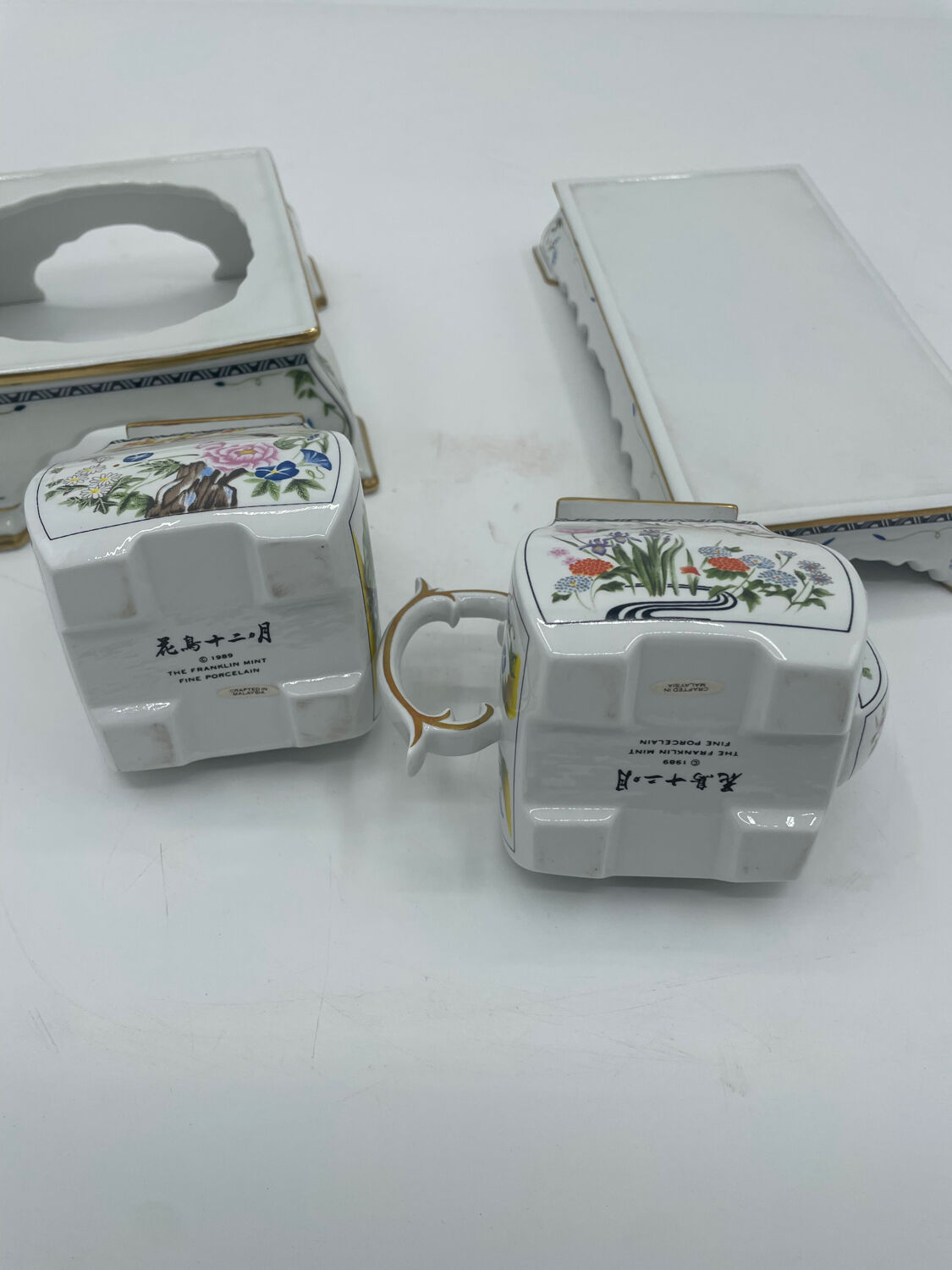 Franklin Mint teapot, sugar bowl and small cream jug, porcelain 1986