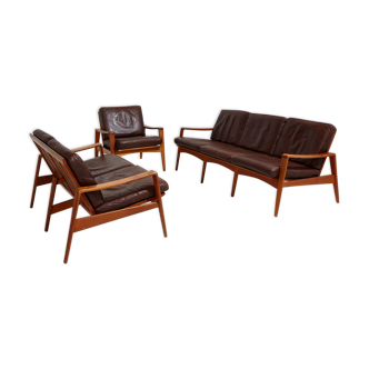 Danish leather sofa set by Arne Wahl Iversen for Komfort