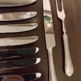 Set of 11 knives