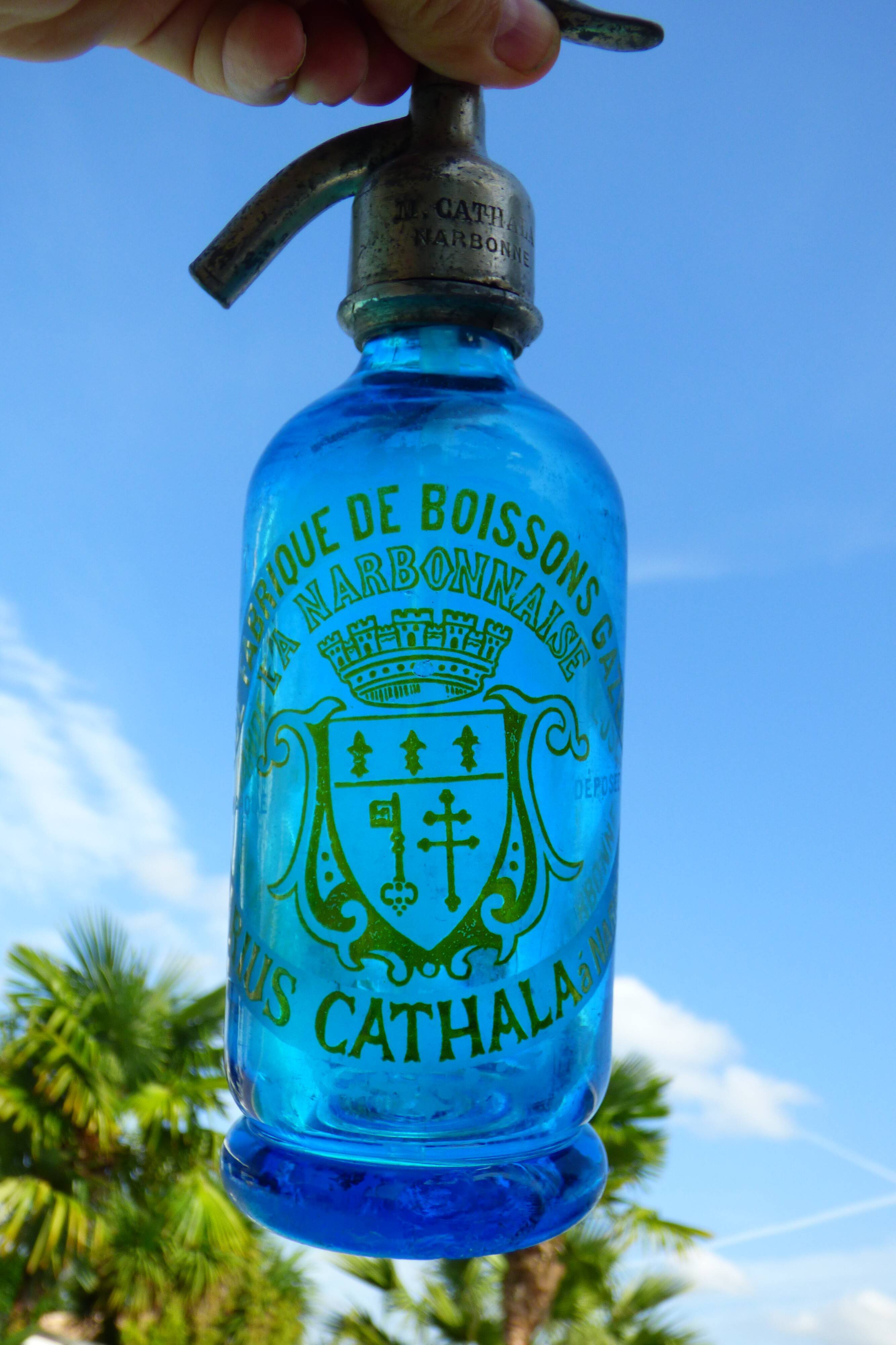 Siphon bottle of seltz water