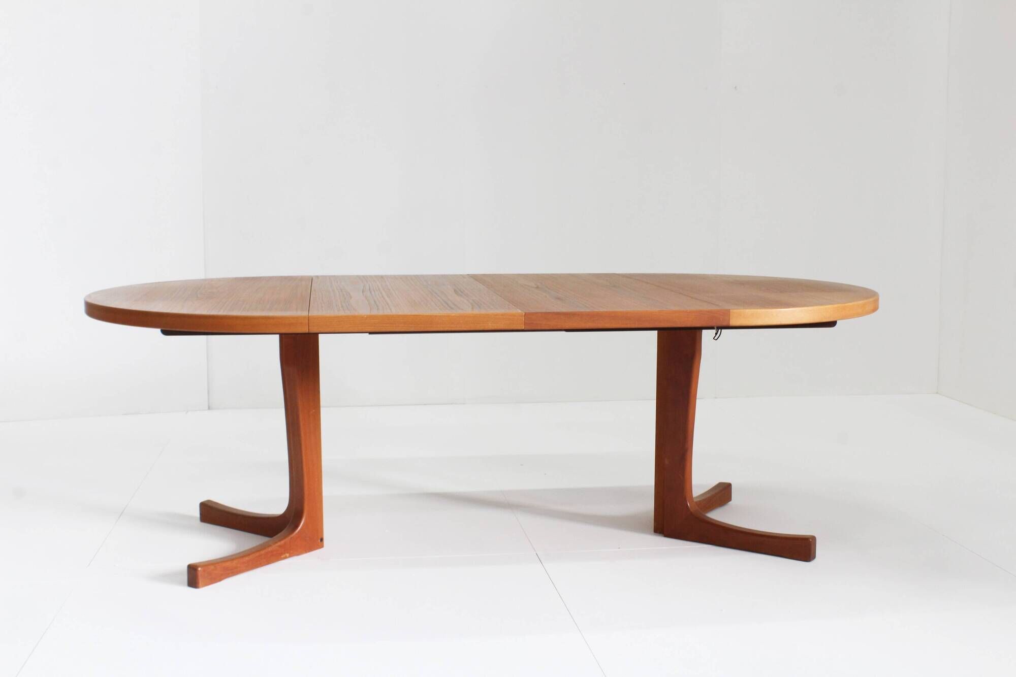 Vintage Danish round extendable dining table teak 1960s