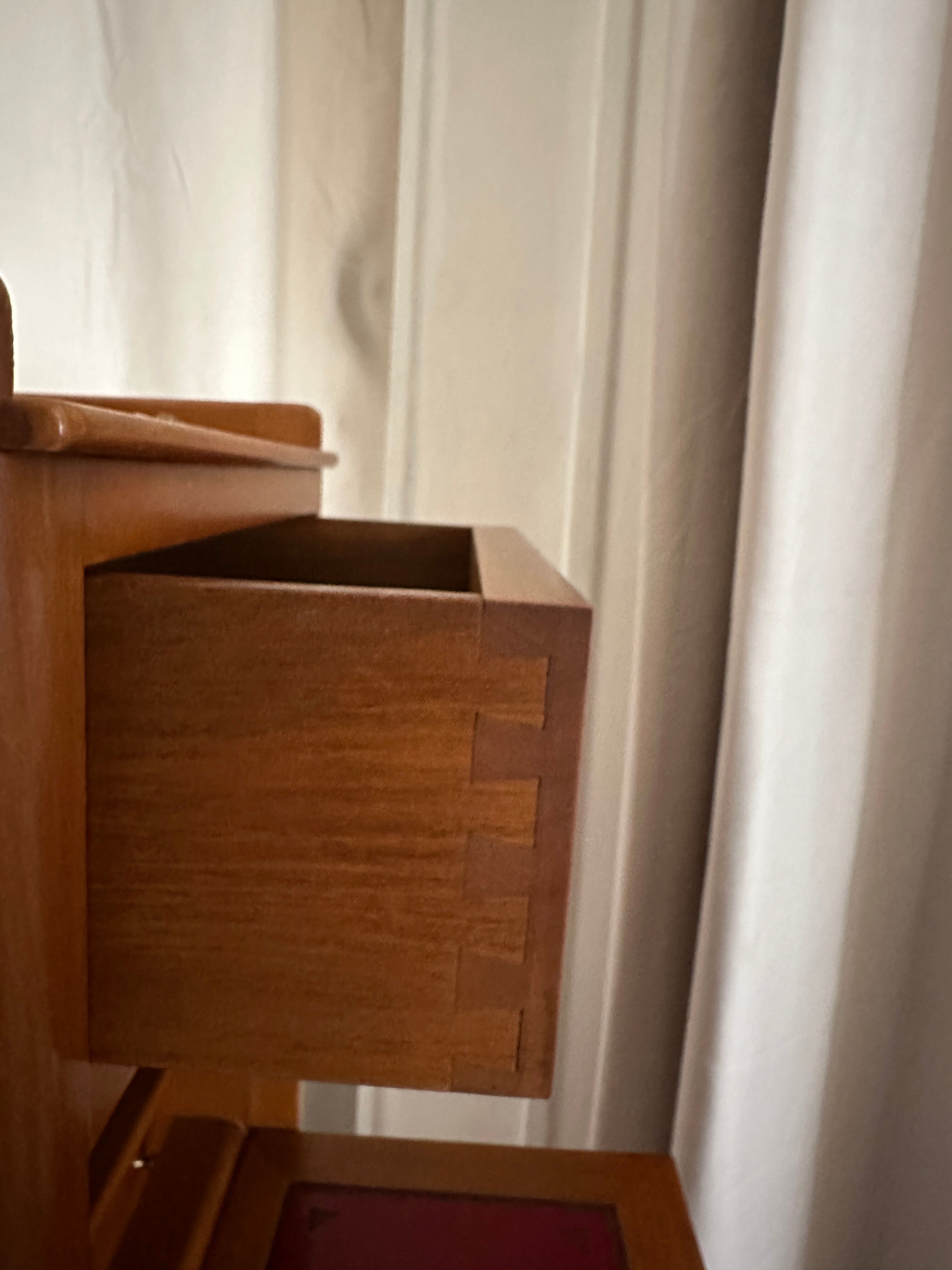 Small cabinet column secretary