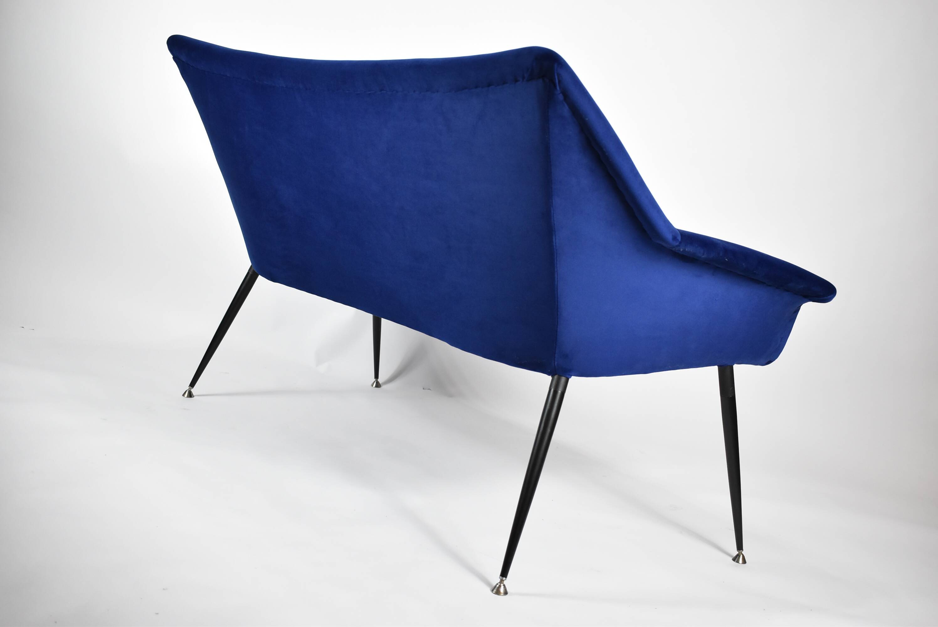 Two-seater vintage sofa, german democratic republic, 1960, navy blue, velvet