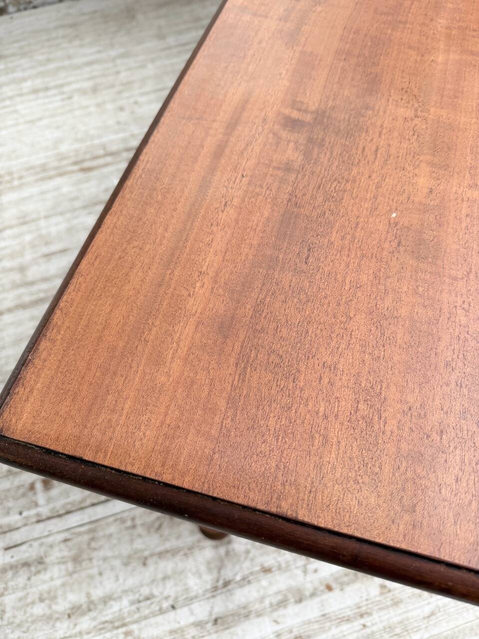 Turned leg cherry table 160cm