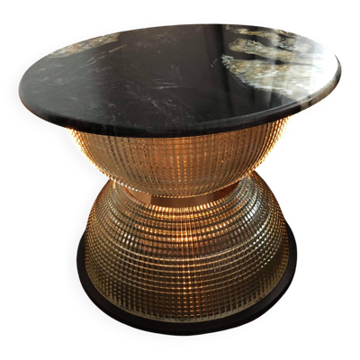 Table basse Holophane en marbre et laiton