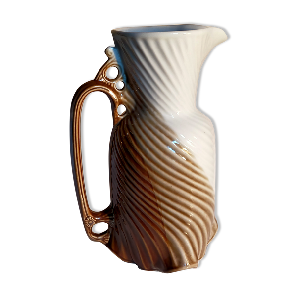 Pichet barbotine Art-Nouveau début XXème
