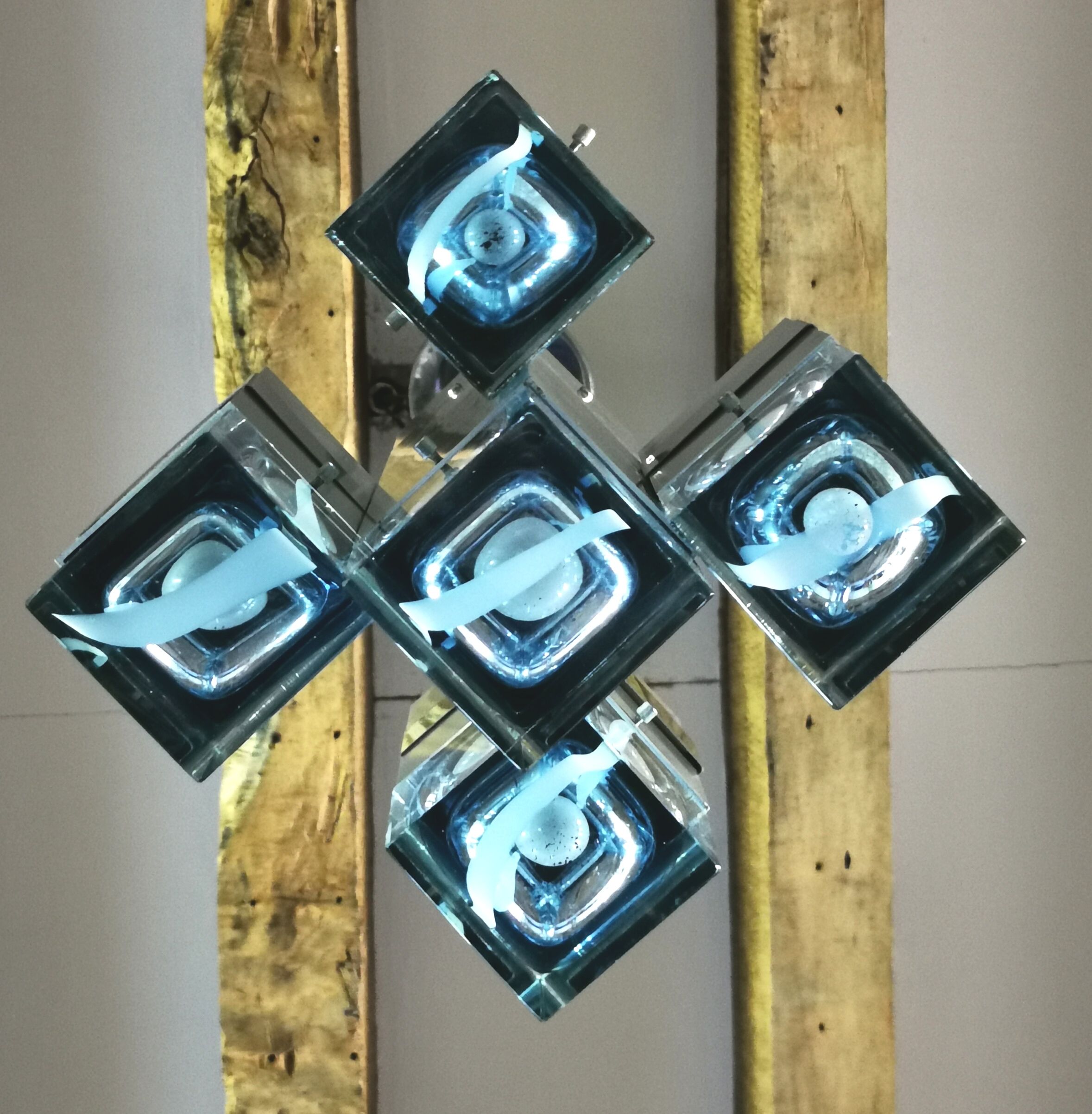 Cubic" chandelier produced by Maison Sciolari in Milan