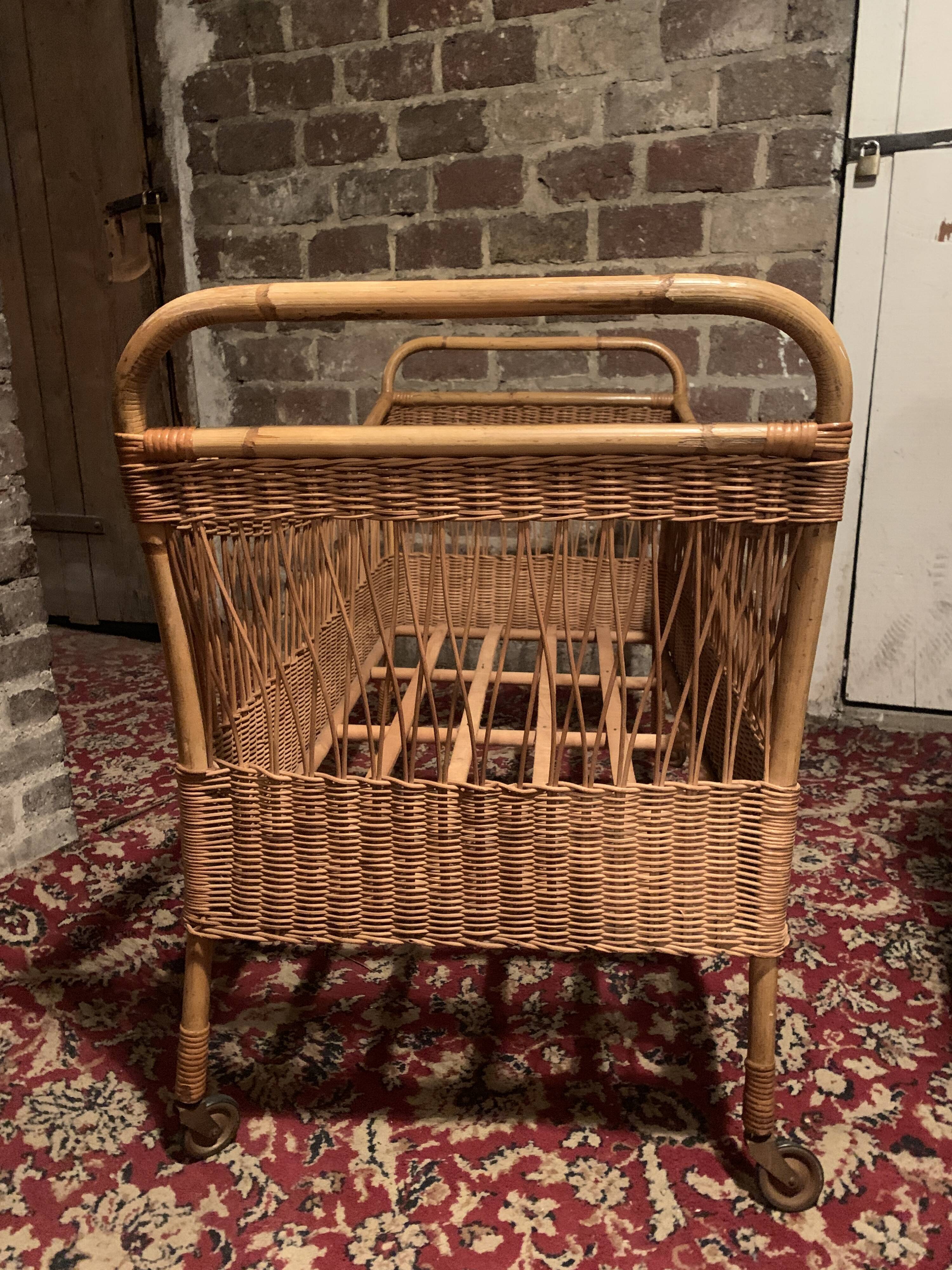 Rattan crib 50s