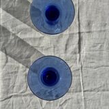 Set of 6 blue-footed champagne flutes; 3 pairs of designs.