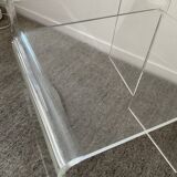 Duo of pull-out tables in plexiglass 70s