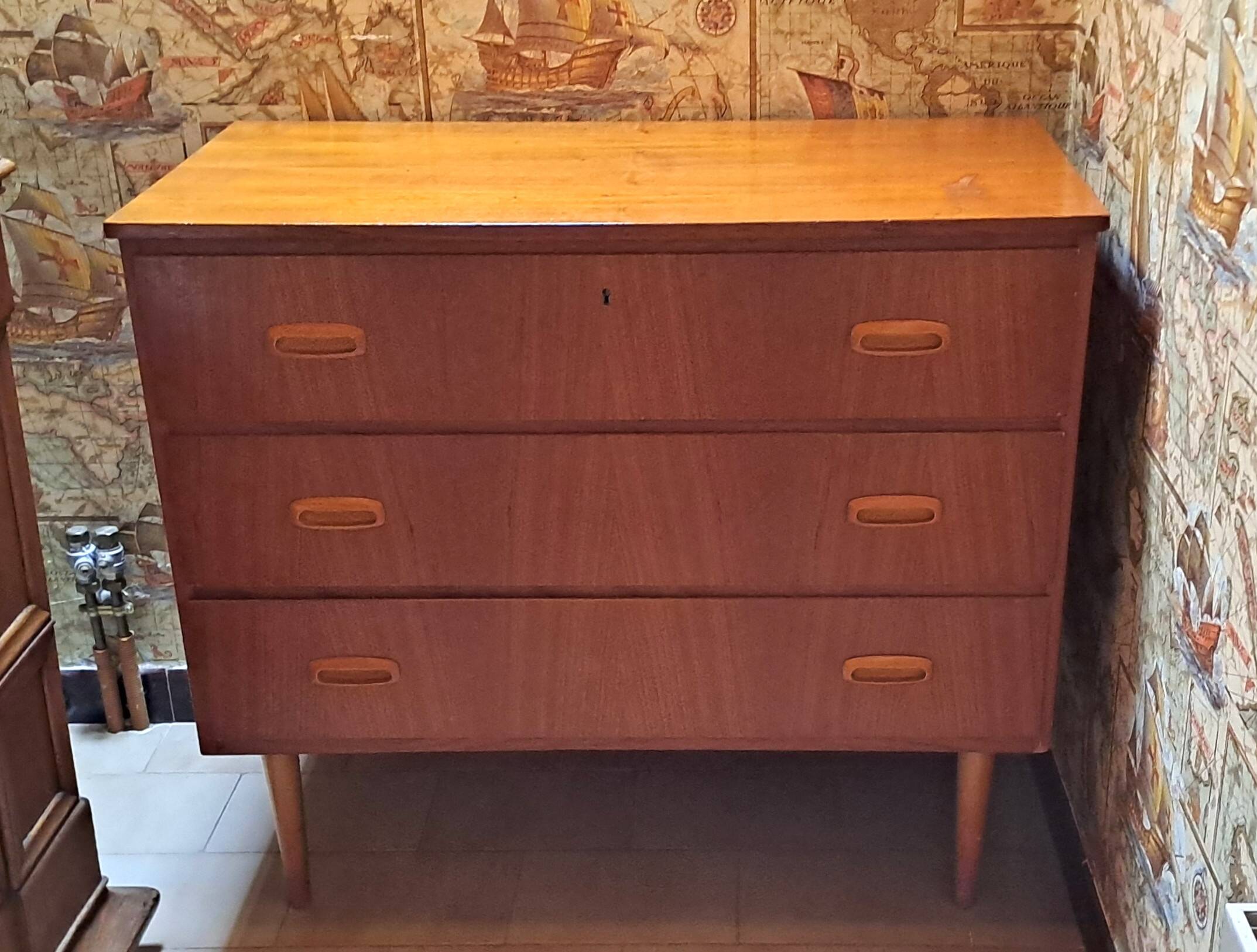 Scandinavian teak chest of drawers 1970 with 3 drawers