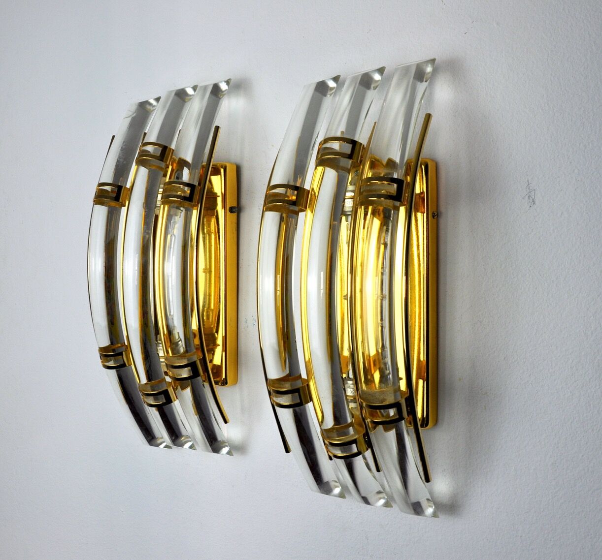 Paired of Venini wall lamps, Murano glass, Italy, 1970