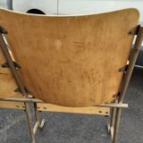 Wheelchair cinema theatre strapontin