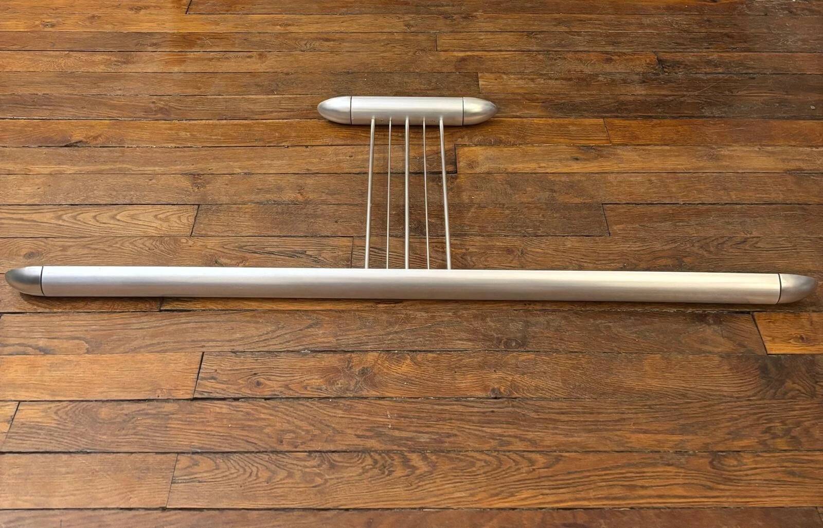Original suspension model “Sixty 6”, design by César Putzeys, length 135 cm.