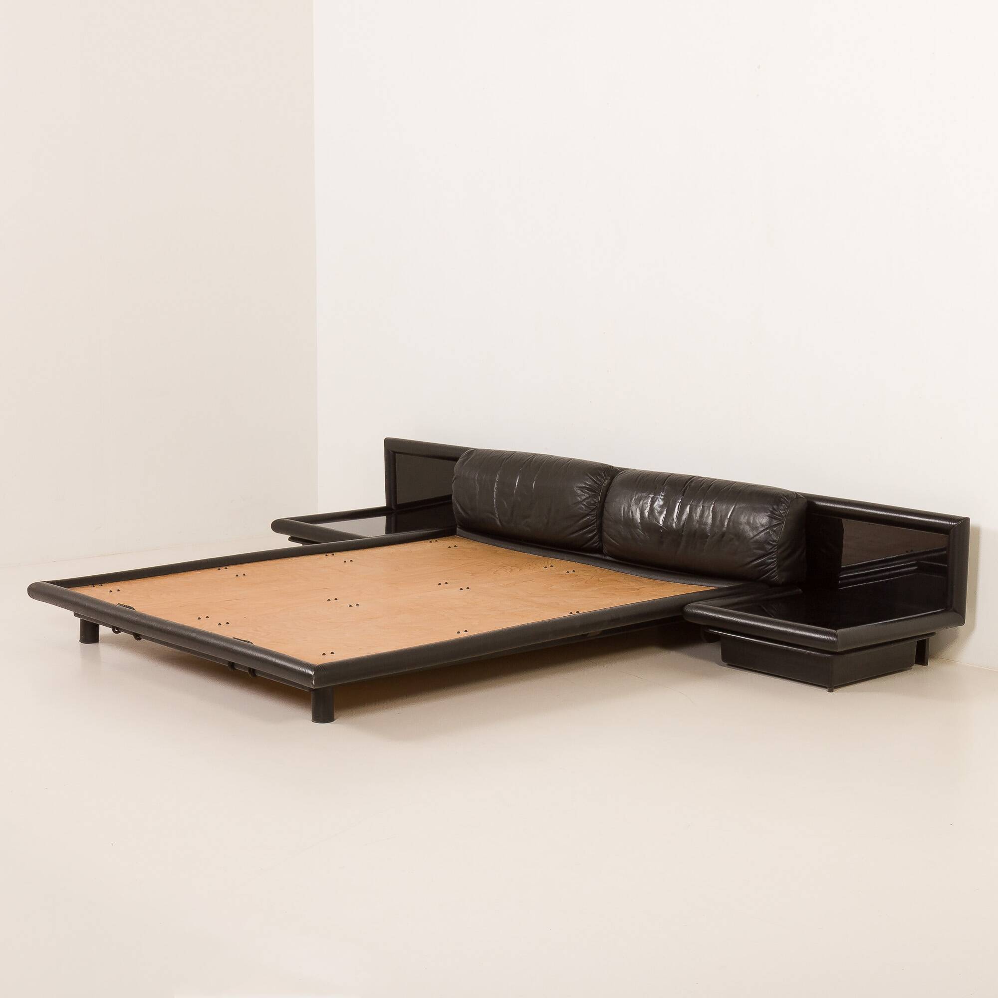 Lit Morna avec tables de chevet par Afra et Tobia Scarpa pour Molteni, années 1970.