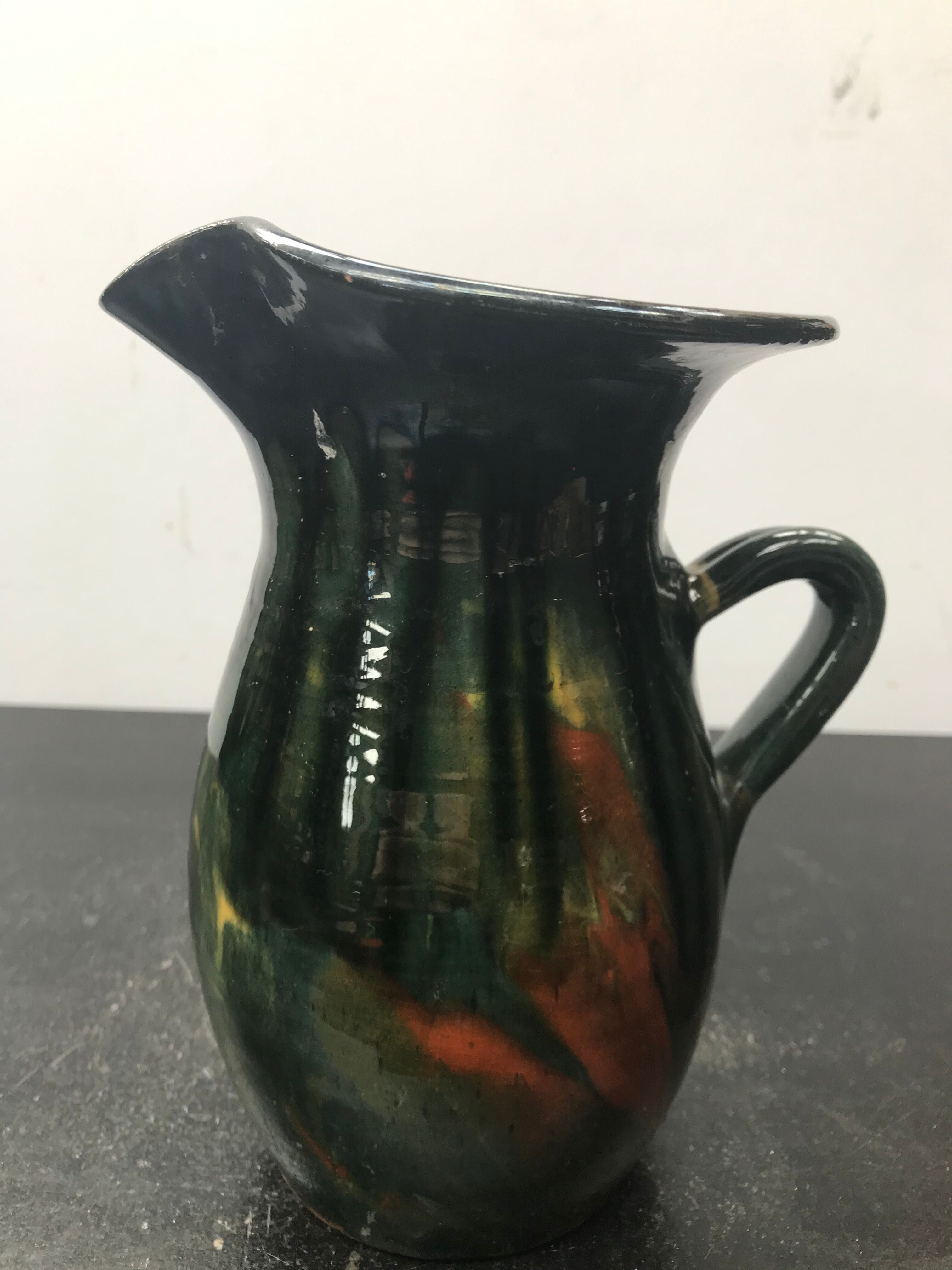 Former vintage 70s vintage green ceramics pitcher