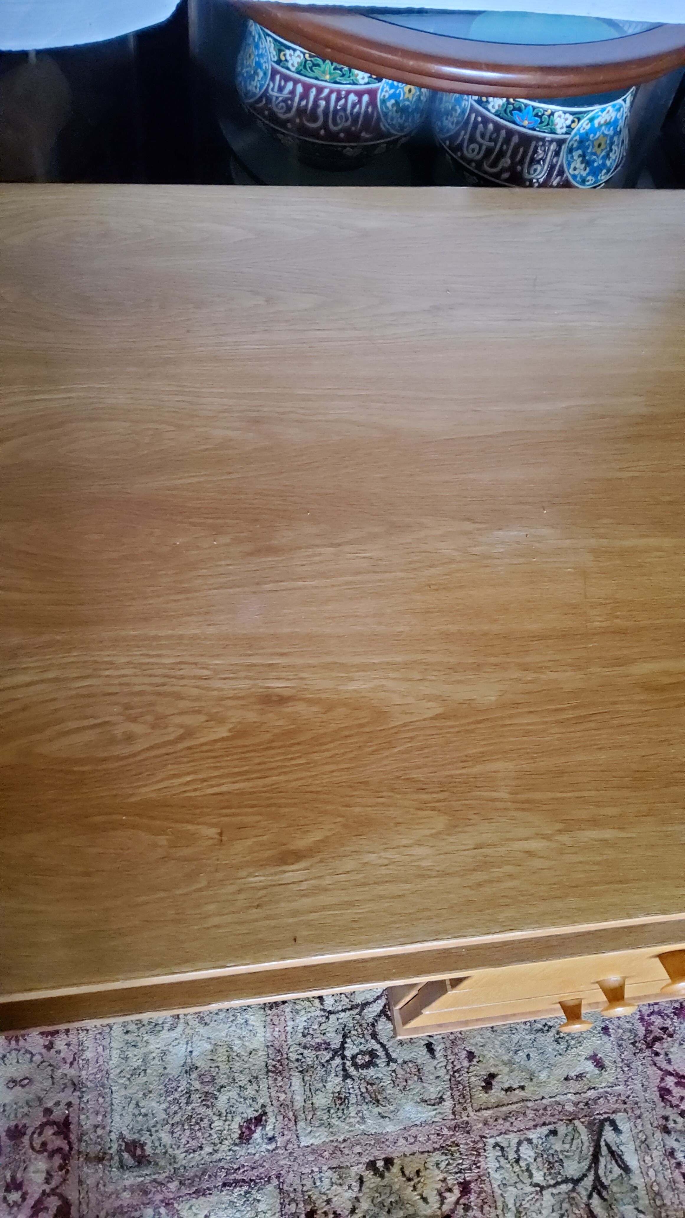 Office of the 60s /70s with blond oak caissons