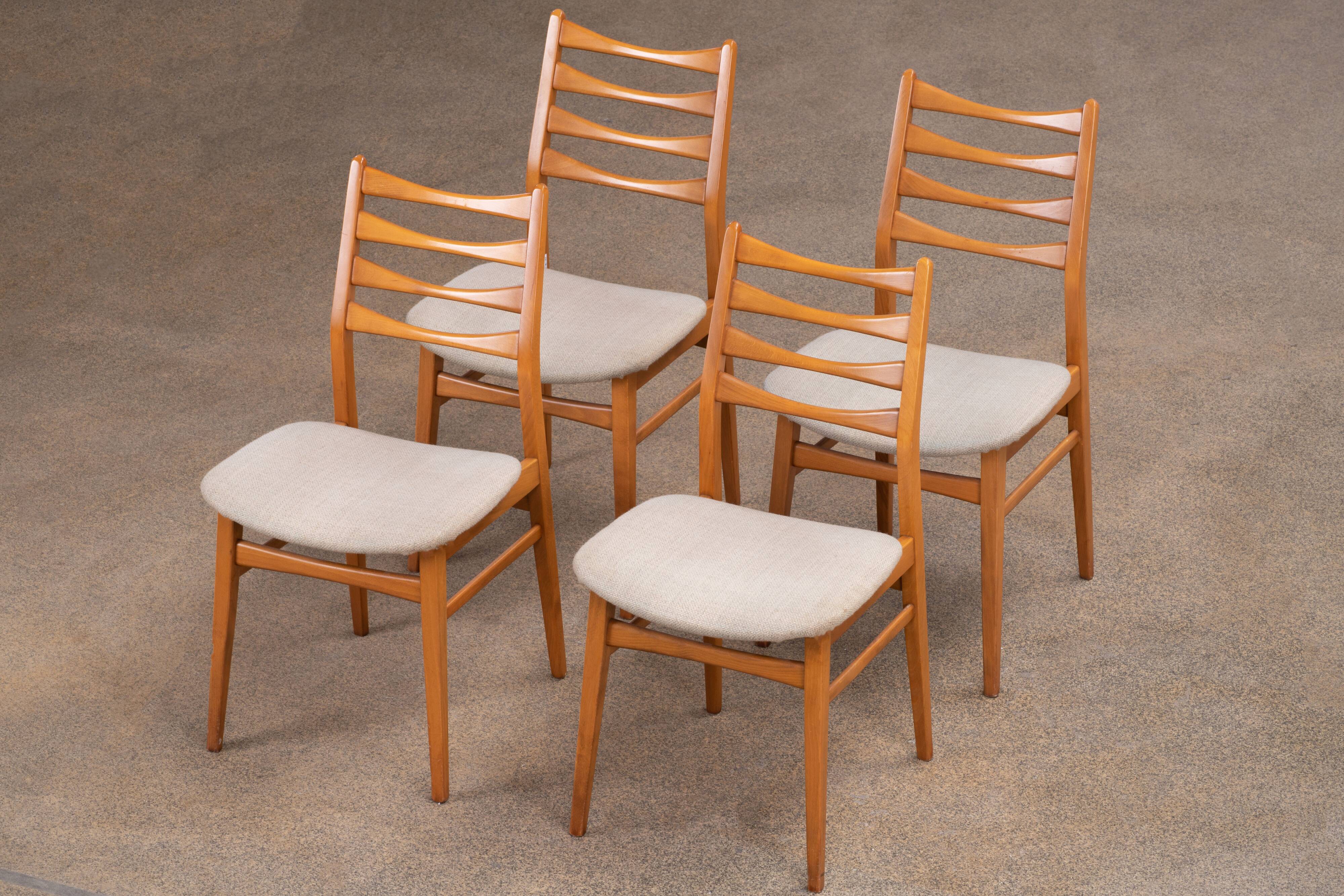 Scandinavian chairs 46 cm