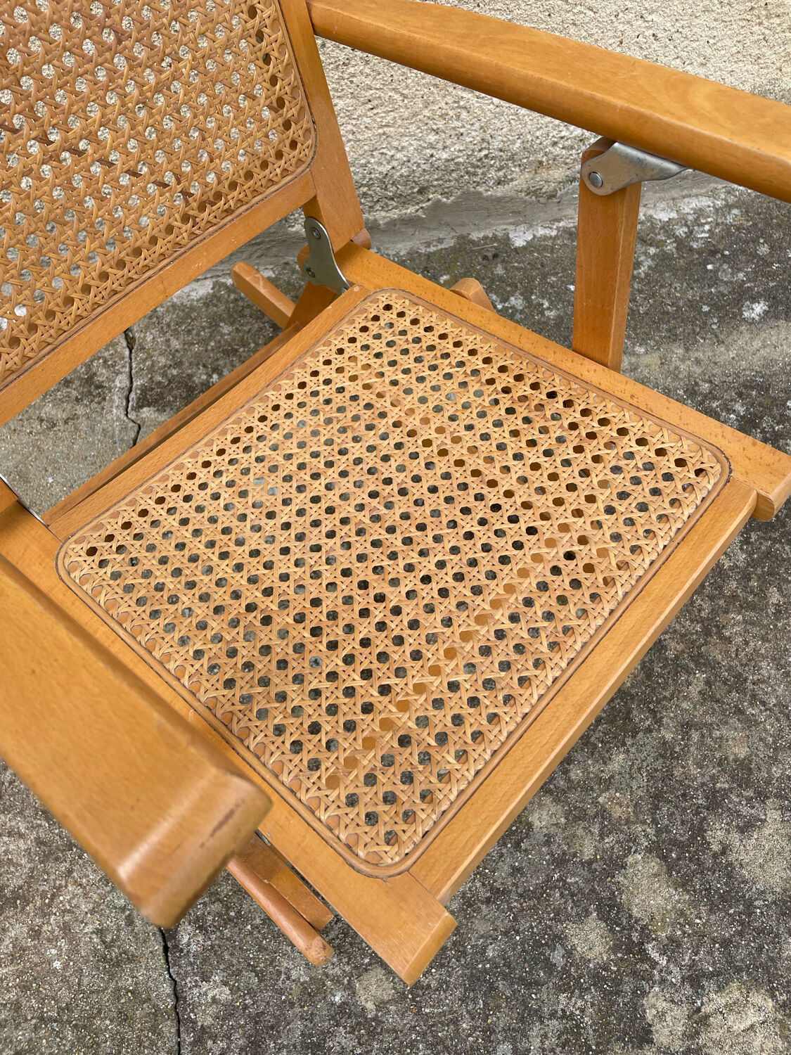Rocking chair pliant avec cannage
