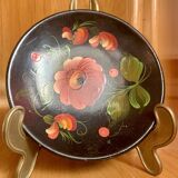 Vintage Ukrainian wall plate from 1994 painted by a Ukrainian artist