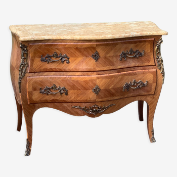 Commode en bois de rose