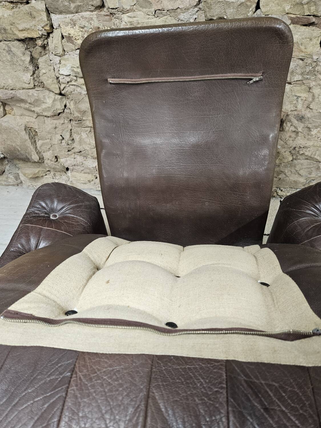 Vintage leather lounge chair 1960