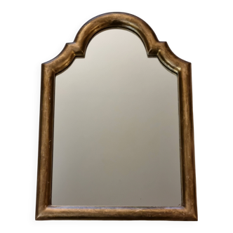 Wall mirror with a curved pediment in gilded wood, Louis-Philippe style, 44x30 cm