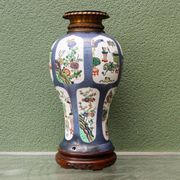 Lamp base, Chinese porcelain, Kangxi style, late 19th century.