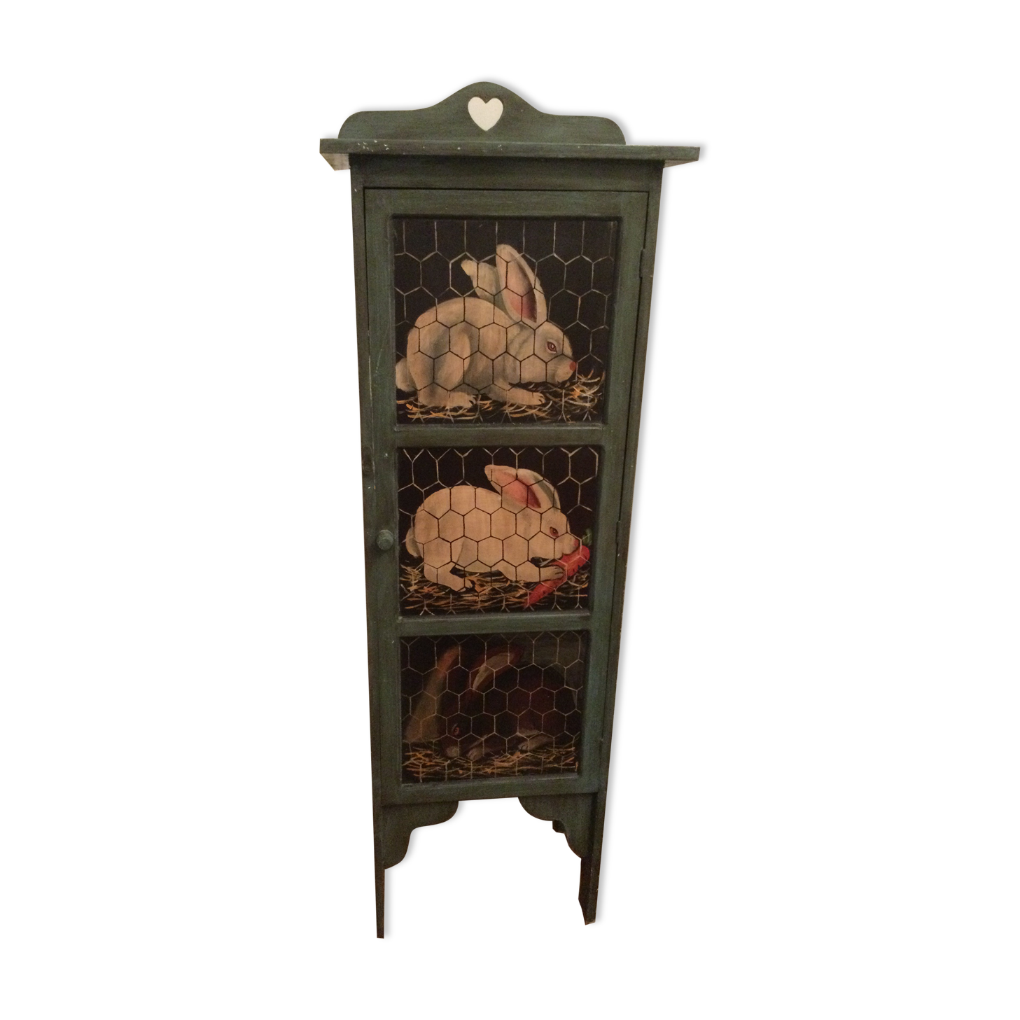 Decorated shelf cabinet 3 rabbits