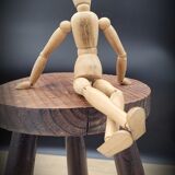 Low stool tripod feet pencil