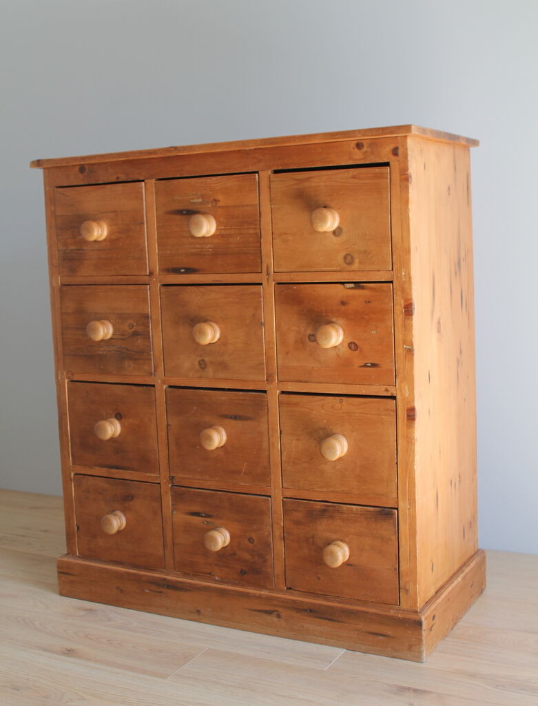 Craft furniture 12 drawers