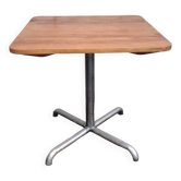 Square bistro table with metal legs