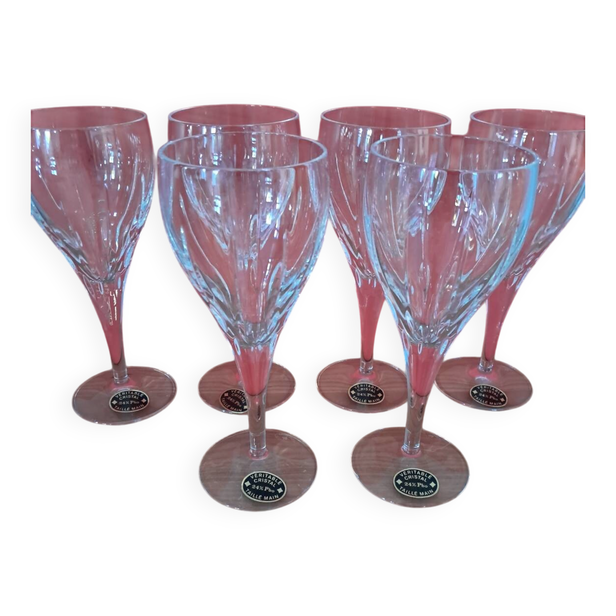 6 crystal glasses from Lorraine in the original box.