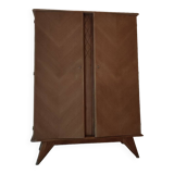 Armoire pieds compas