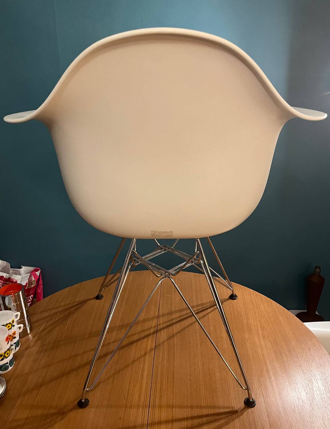 Vitra Chair - Eames Plastic Armchair DAR