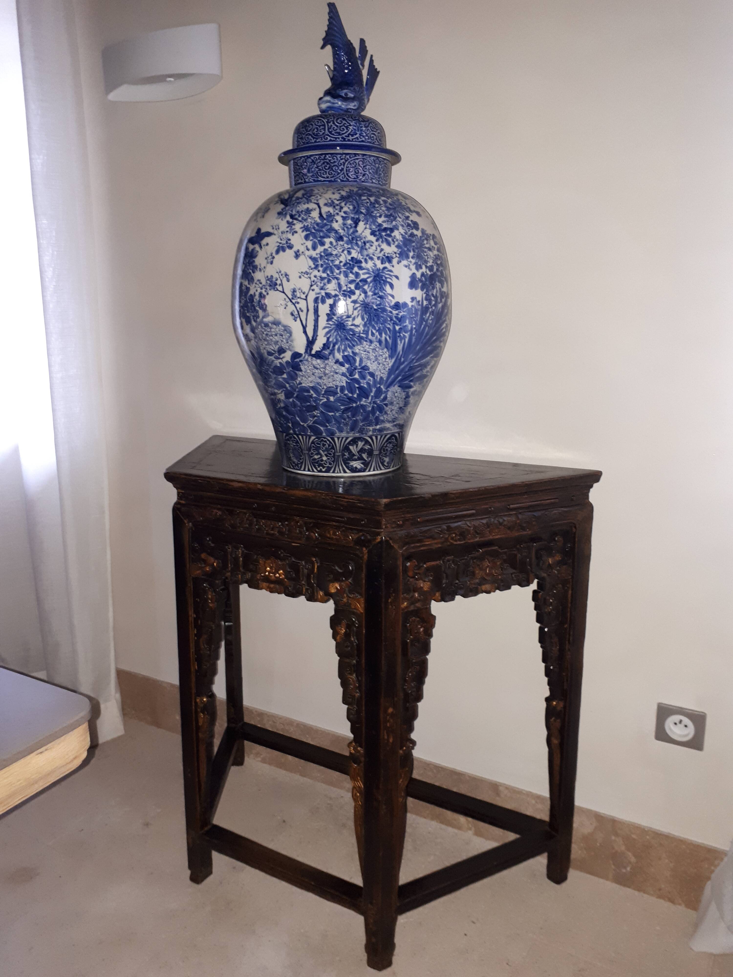 Antique Chinese lacquered wood console, China Qing Dynasty