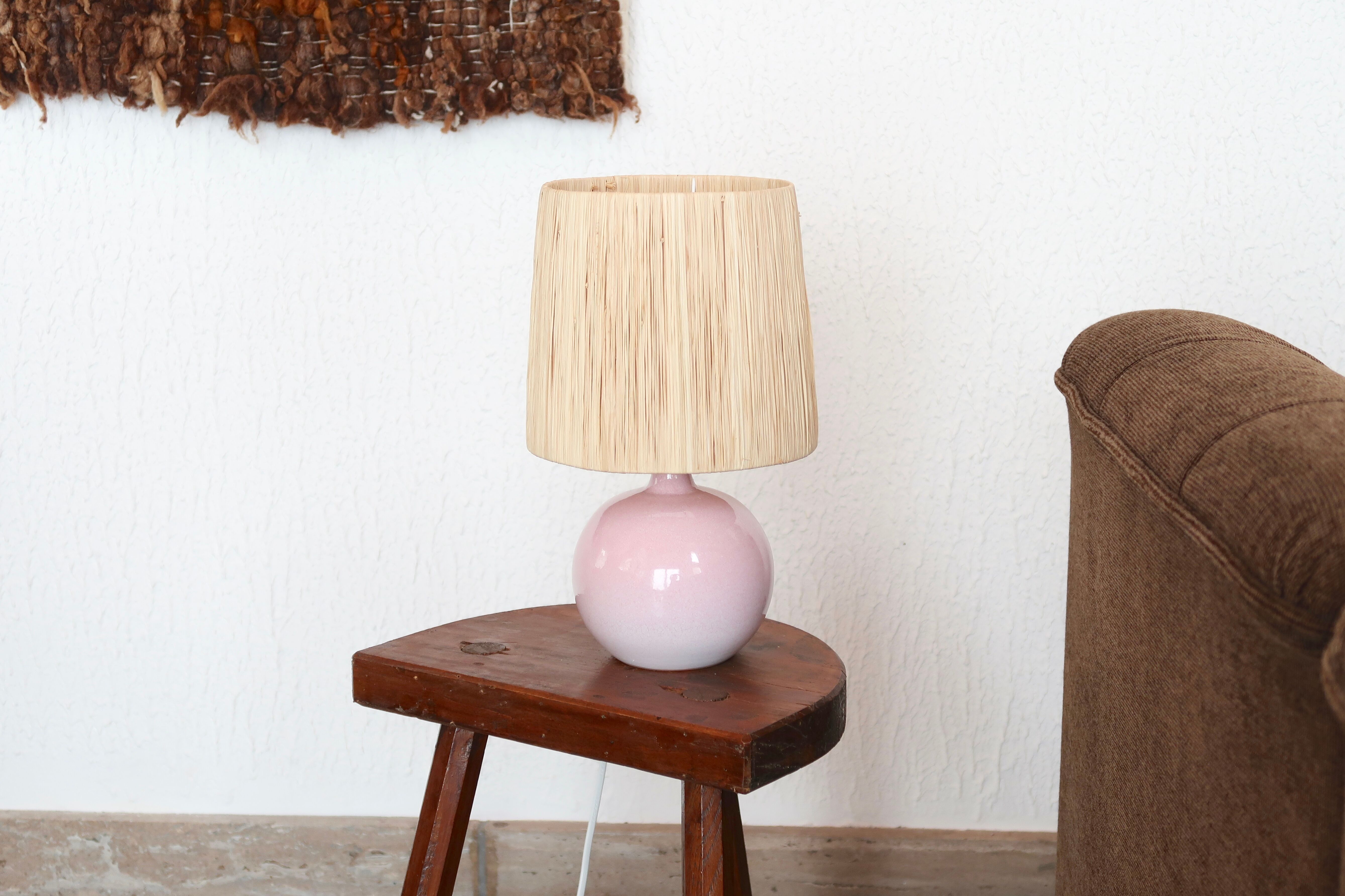 Pink ceramic lamp signed Duriez, raffia lampshade, 80s
