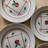 8 plates in faience