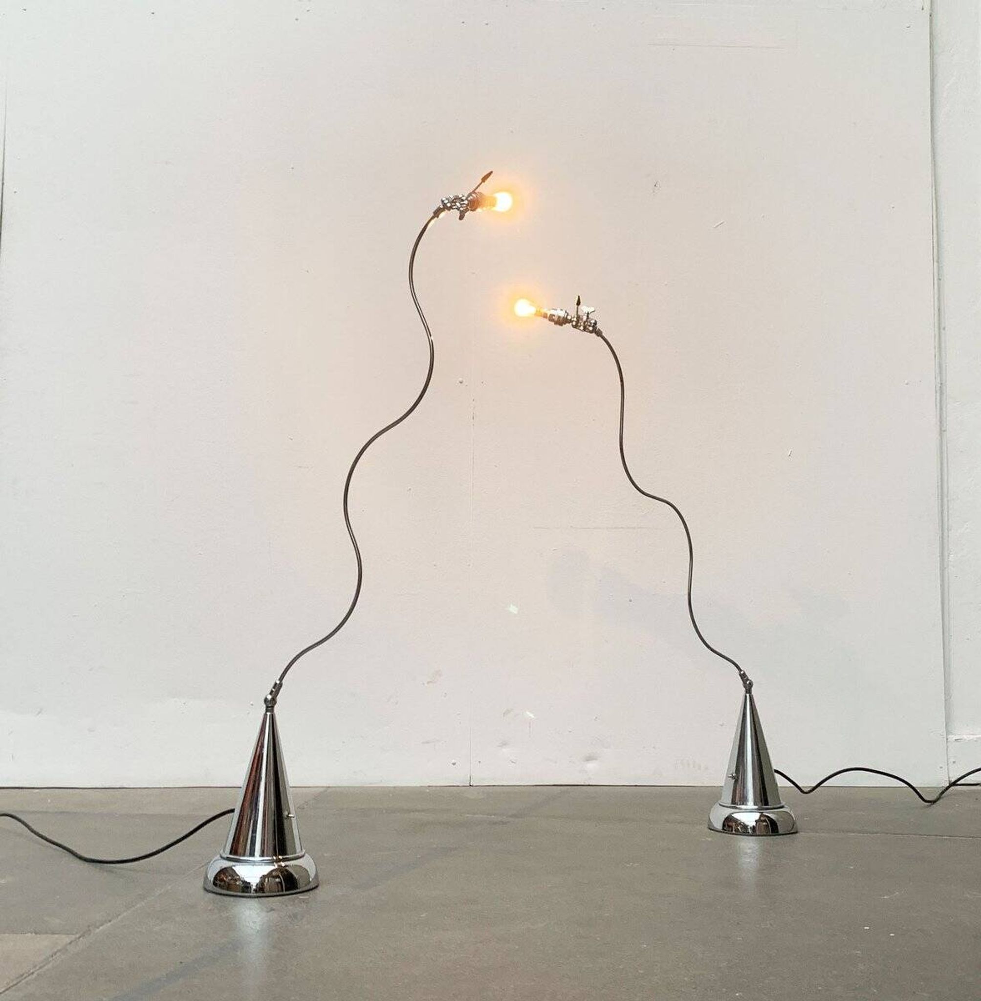 Postmodern Italian floor lamp by Andrea Bastianello for Disegnoluce, 1980s.