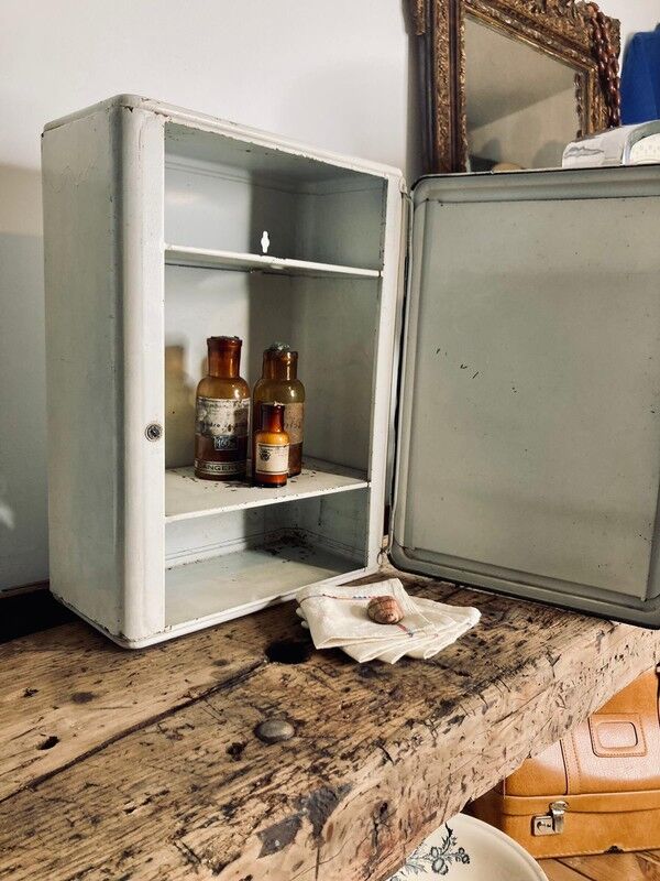 Armoire de toilettes vintage Selency