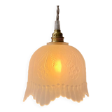 Pendant in etched opaque glass