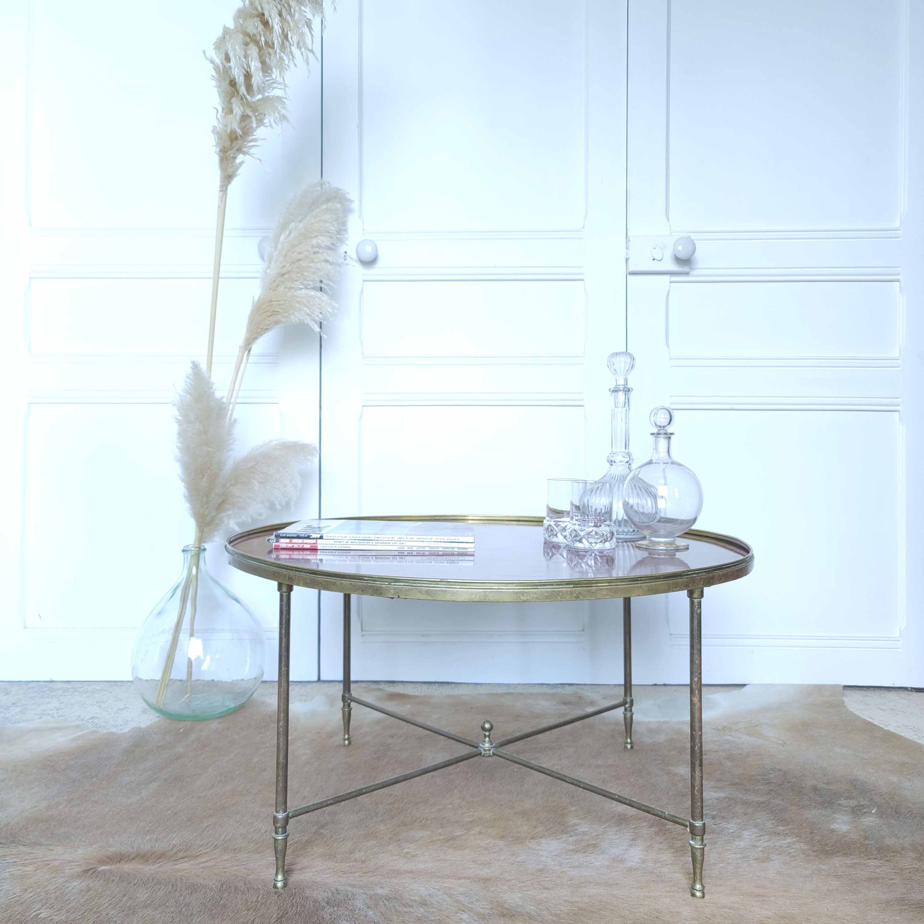 Round brass and wood coffee table