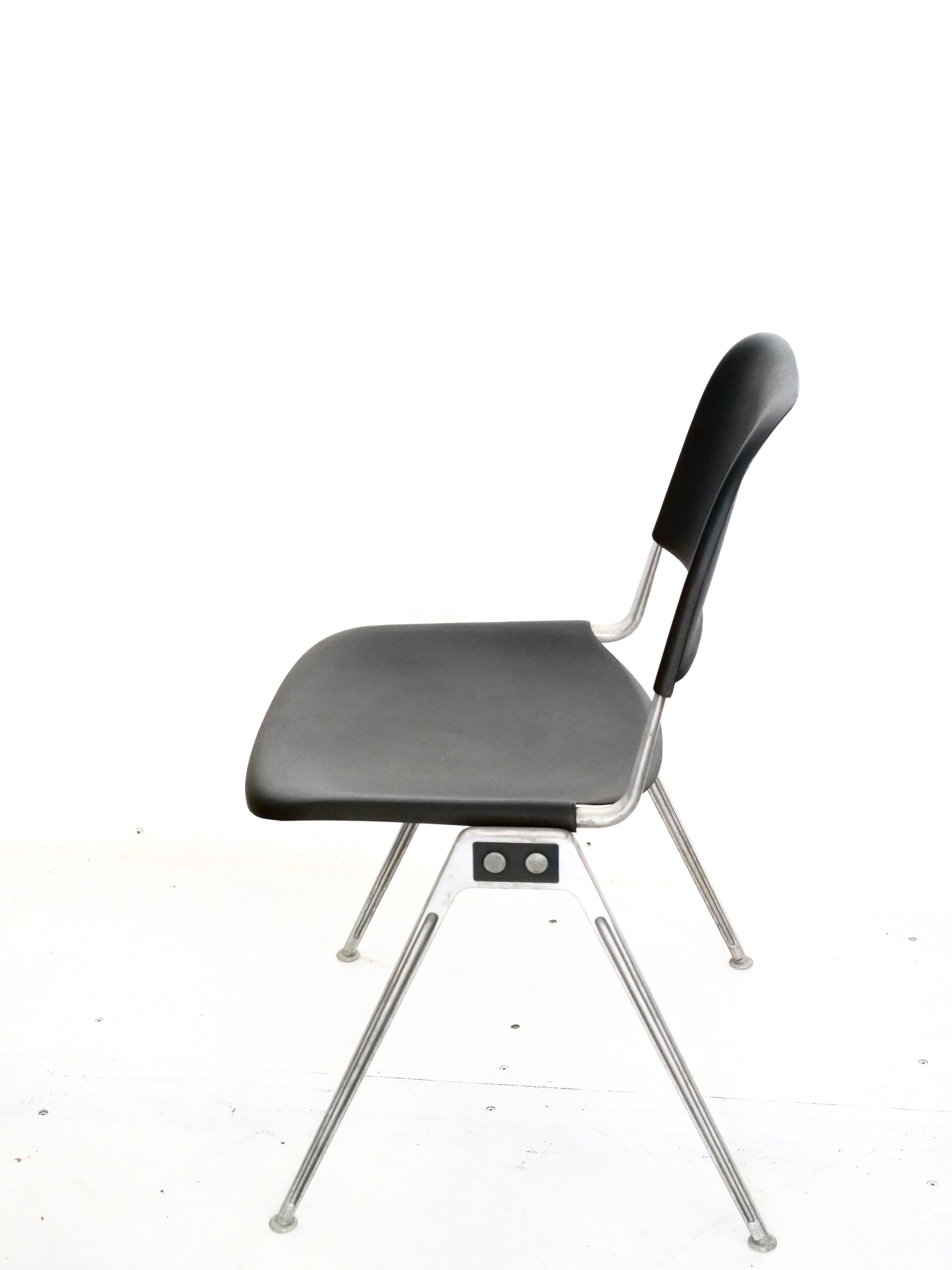 Chaise modèle 1601 design Don Albinson édité par knoll
