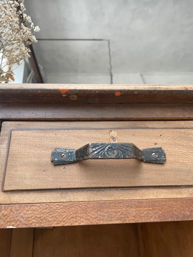 Oak trading post in early XXth century