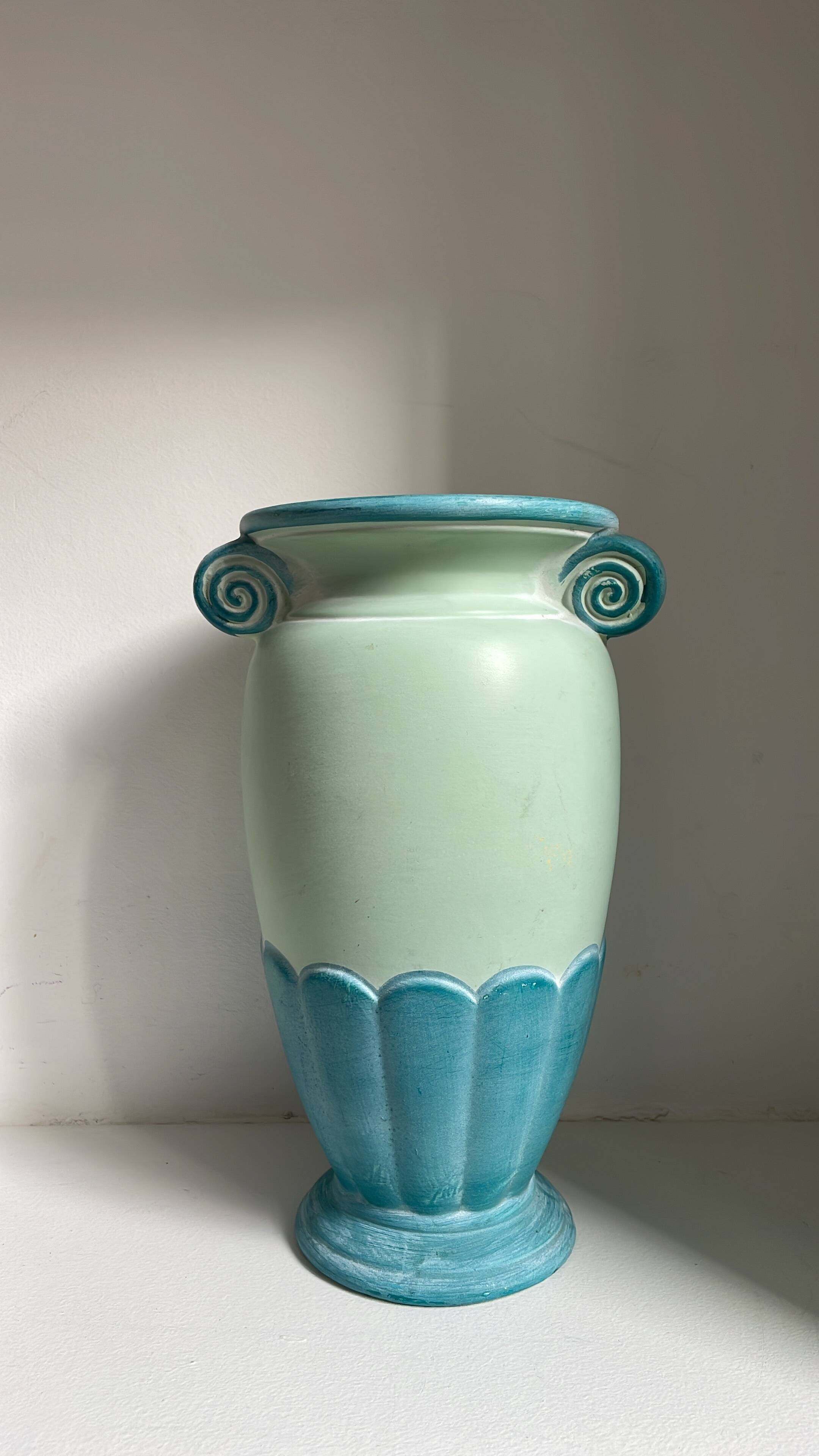 Lot of 24 items - project