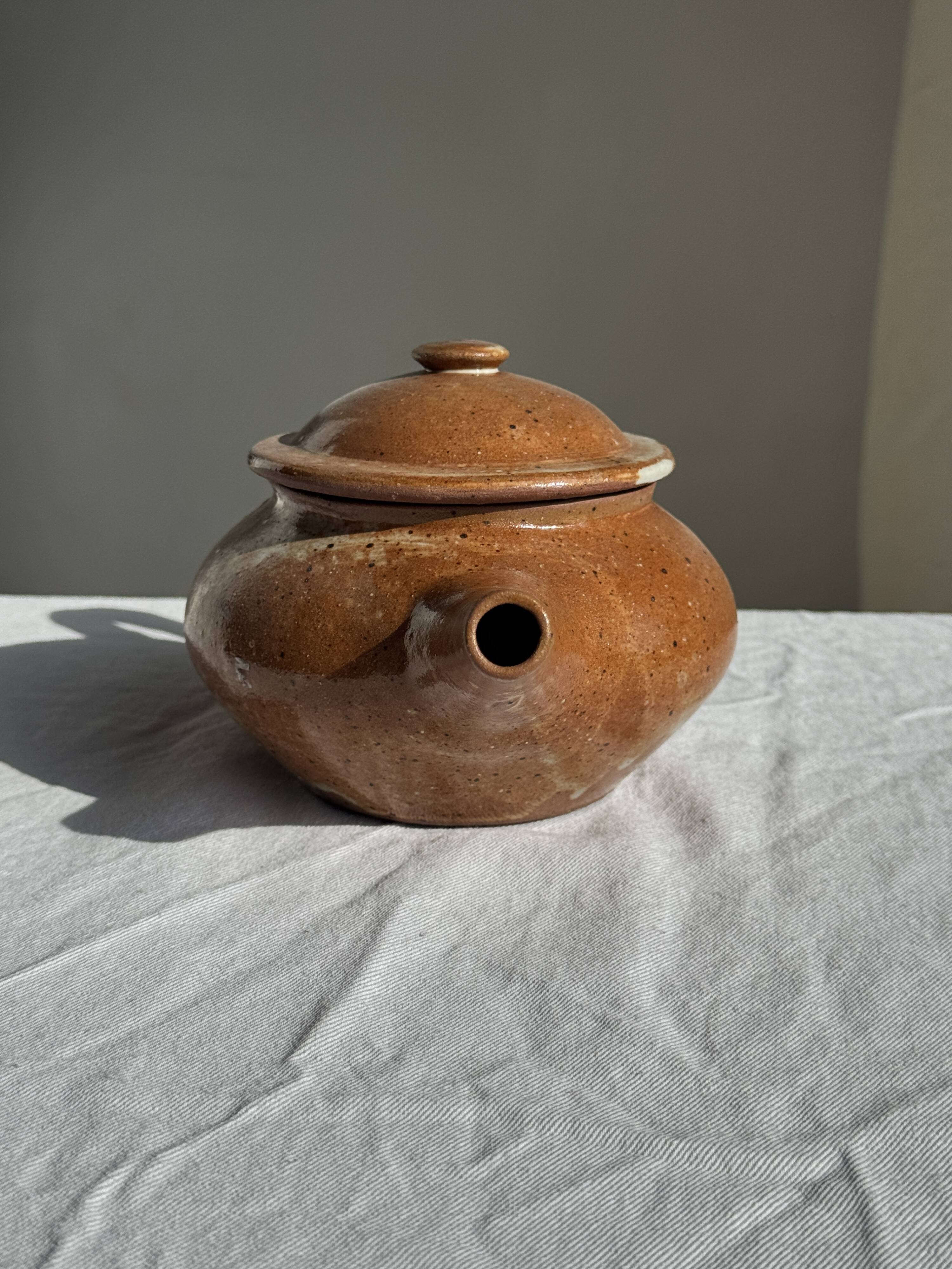 Mini teapot in stoneware H13 D15