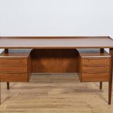Mid-Century Freestanding Teak Desk by Peter Løvig Nielsen, 1960s
