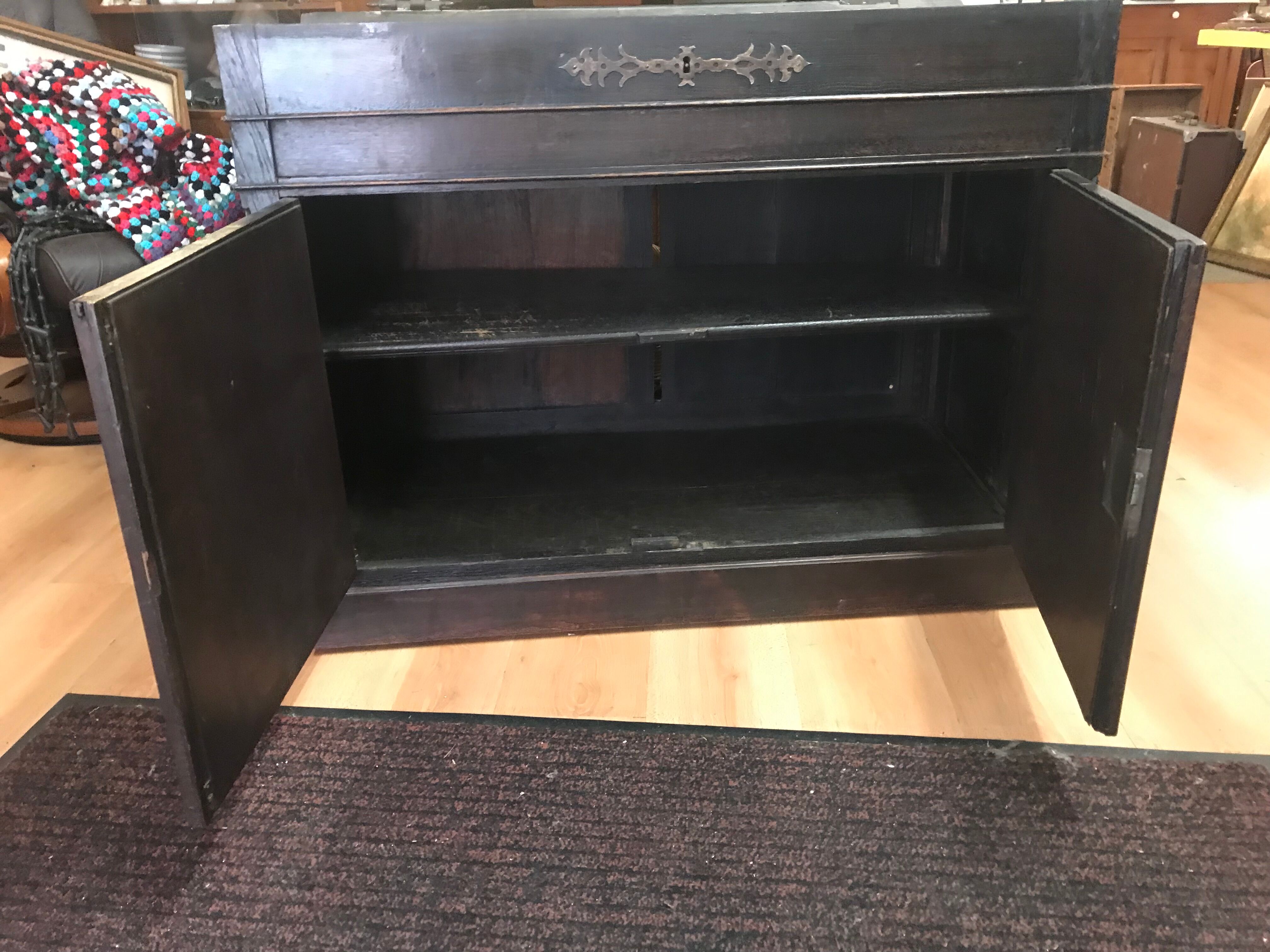 Low gothic style buffet epoque louis xiii