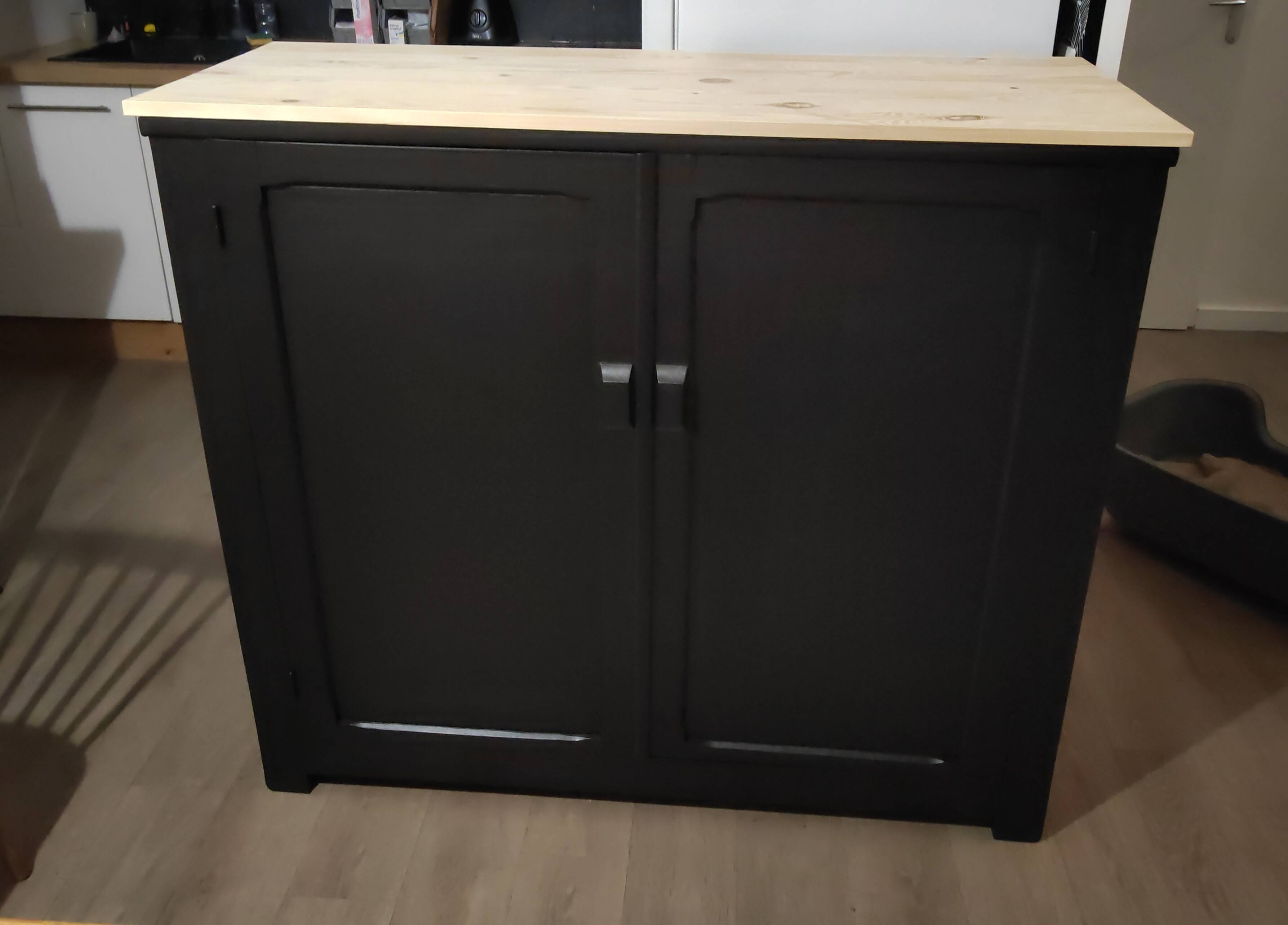 Parisian sideboard in black painted wood