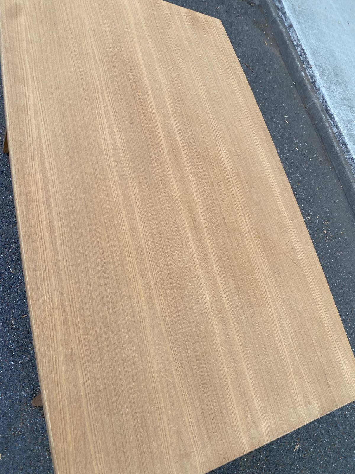 Table à manger design scandinave extensible décapée en teck brut 1960
